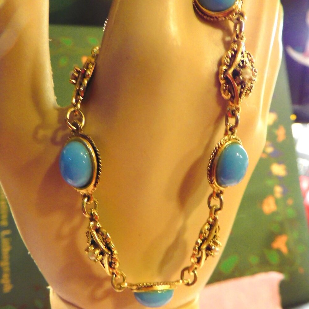 TURQUOISE and SEED PEARL BRACELET - 7.5"